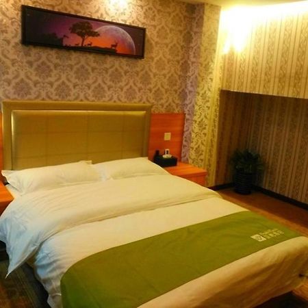 Shell Shanghai Pudong Xin District Huanglou Town Furong Road ภายนอก รูปภาพ