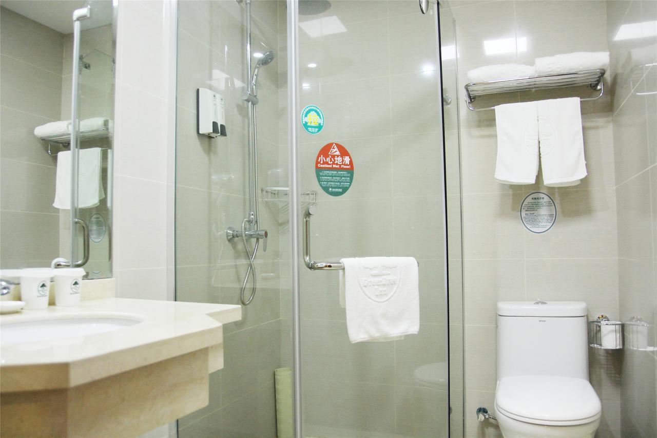 Shell Shanghai Pudong Xin District Huanglou Town Furong Road ภายนอก รูปภาพ