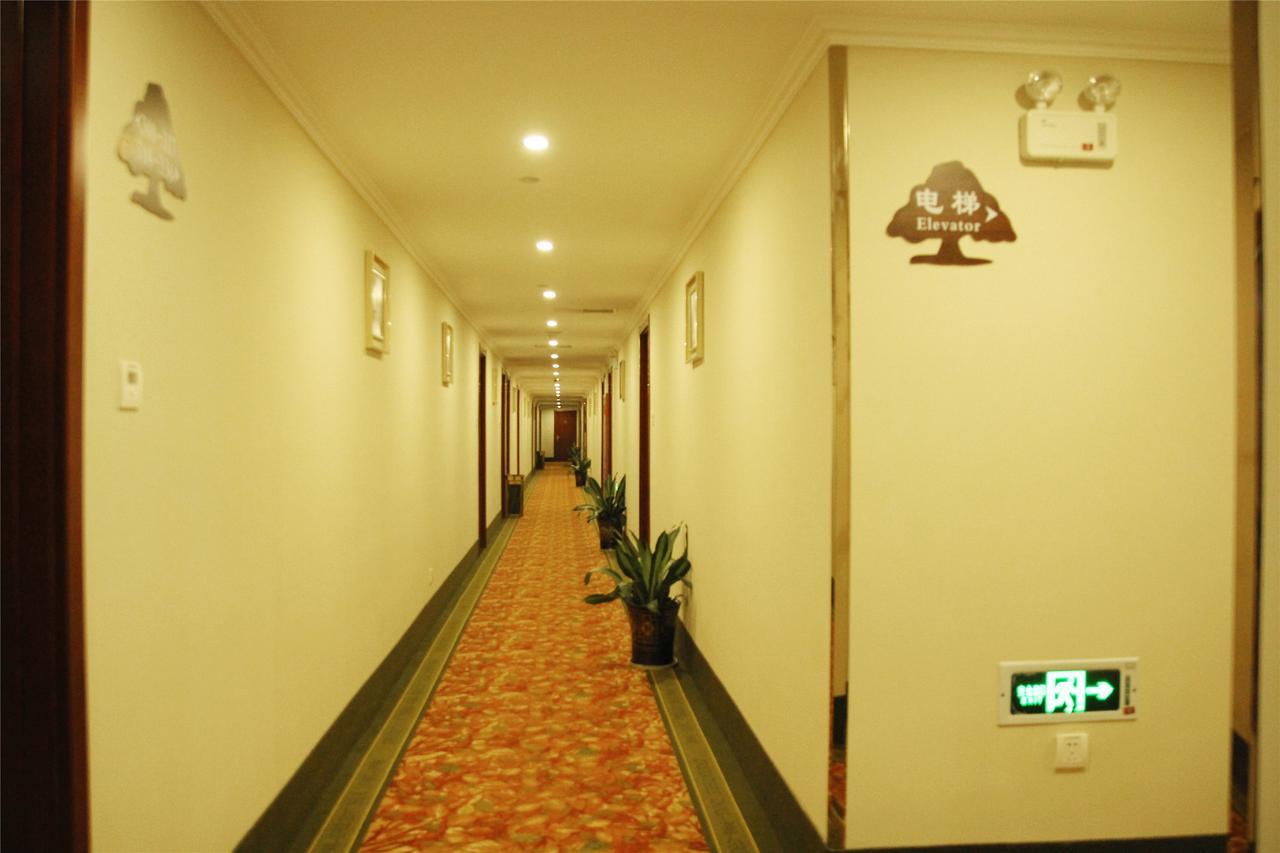 Shell Shanghai Pudong Xin District Huanglou Town Furong Road ภายนอก รูปภาพ