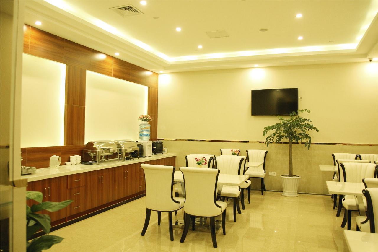 Shell Shanghai Pudong Xin District Huanglou Town Furong Road ภายนอก รูปภาพ