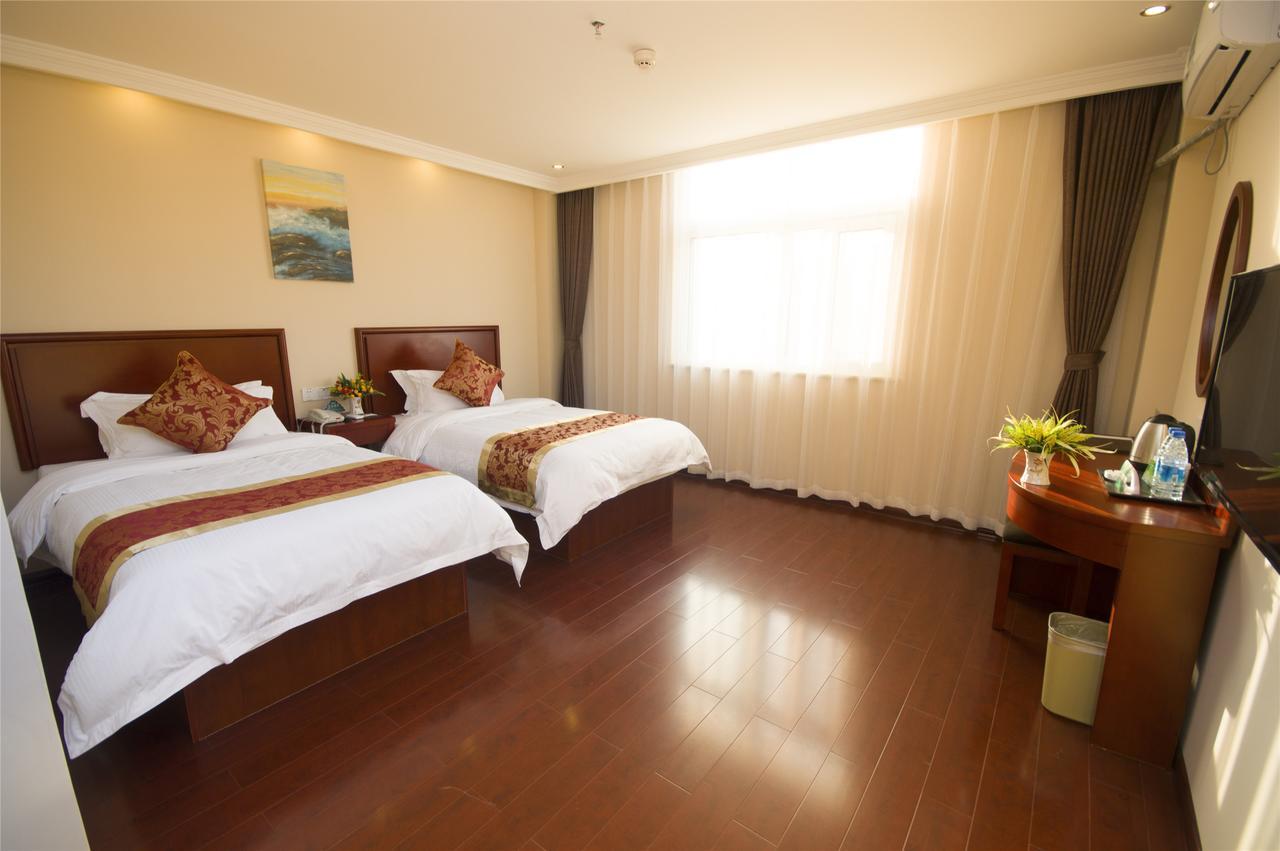 Shell Shanghai Pudong Xin District Huanglou Town Furong Road ภายนอก รูปภาพ